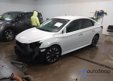 2016 Nissan Sentra Sr из США, поврежденный, VIN 3N1AB7APXGY318584